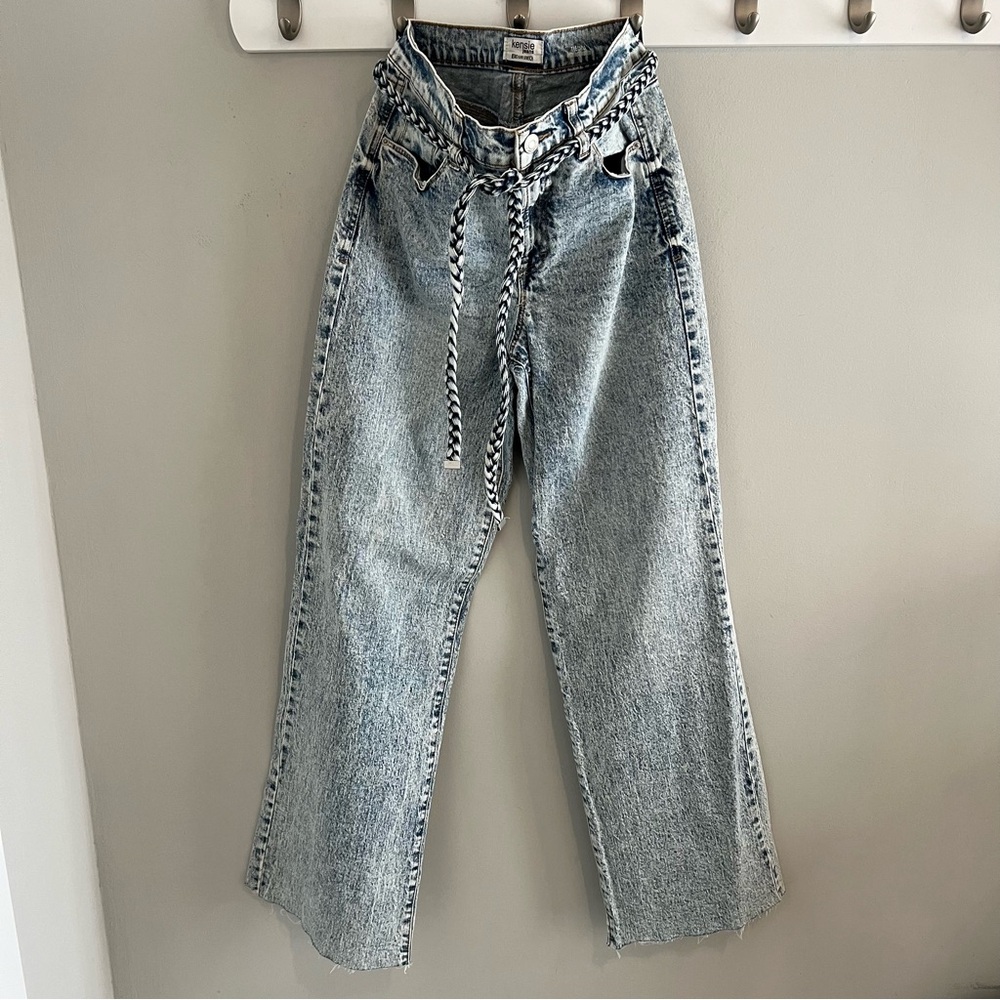 Kensie High Rise Wide Leg Jeans. - Picture 3 of 16